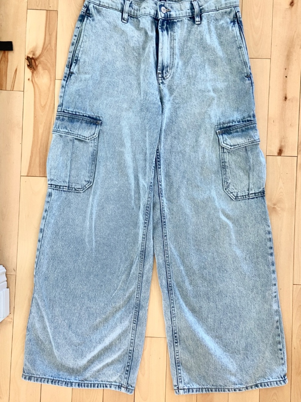 Calvin Klein Super High Rise Wide Leg Jean 10/30